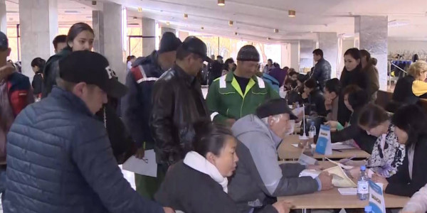 С 1 июля увеличат срок соц. выплаты по уходу за ребенком до полутора лет