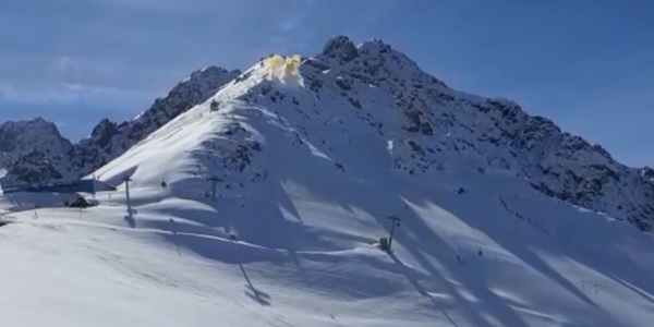 Профилактические спуски лавин провели на Шымбулаке