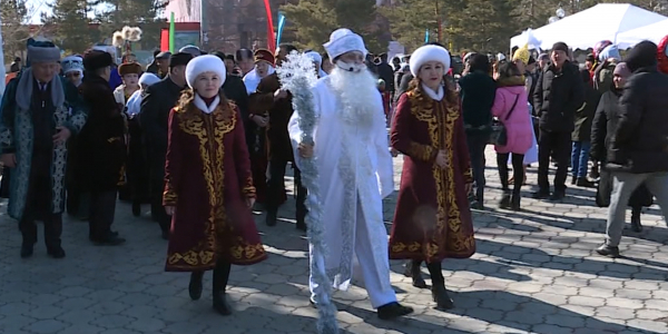 В Карагандинской области в Наурыз встретили первых переселенцев с юга