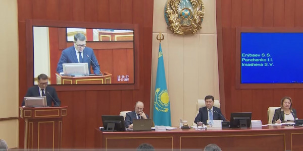 Мәжілісте қазақы тазы мен төбет тұқымдарын көбейту туралы заң қабылданды