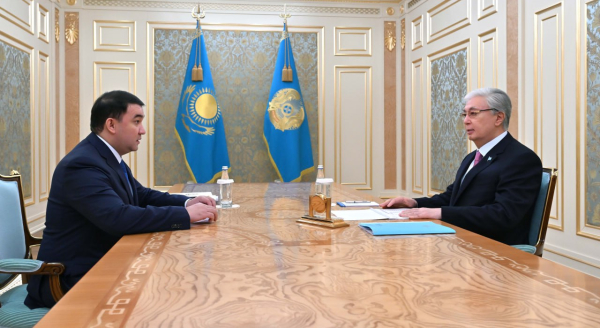 Қасым-Жомарт Тоқаев Түркістан облысының әкімін қабылдады