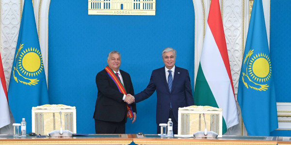 Касым-Жомарт Токаев наградил Премьер-министра Венгрии Виктора Орбана орденом &laquo;Достық&raquo; I степени