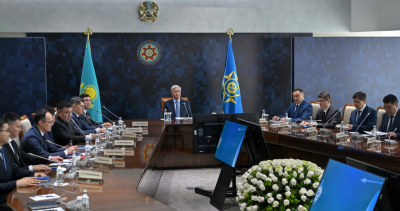 Президент провел совещание с руководящим составом КНБ