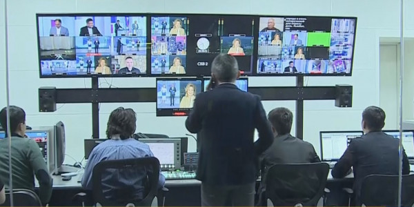 &laquo;Біз біргеміз&raquo; телемарафоны: алдыңғы шепте жүрген батырлардың еңбегі көрсетіледі