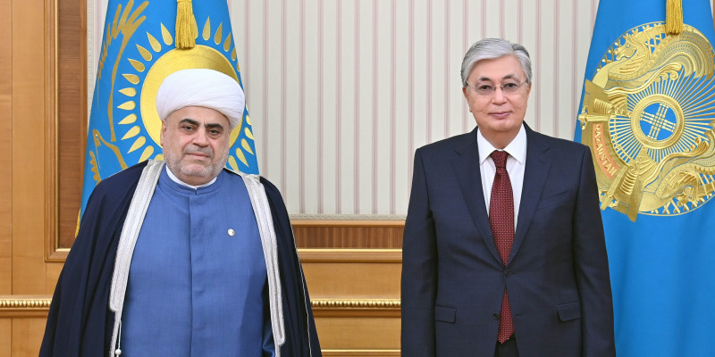 Глава государства принял председателя Управления мусульман Кавказа