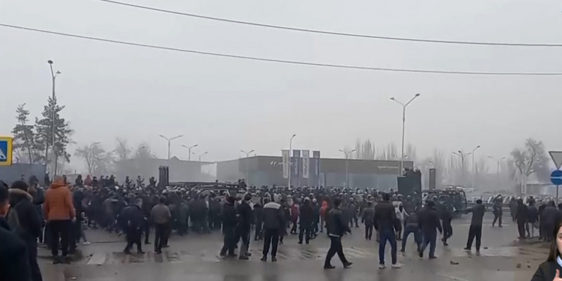 Почти 1500 участников январских беспорядков попадут под амнистию