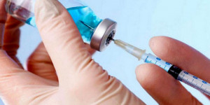 Кто из чиновников получил вакцину «KazCovid-in»