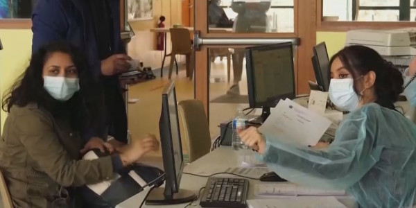 Омикрон Еуропаны кеулеп алған