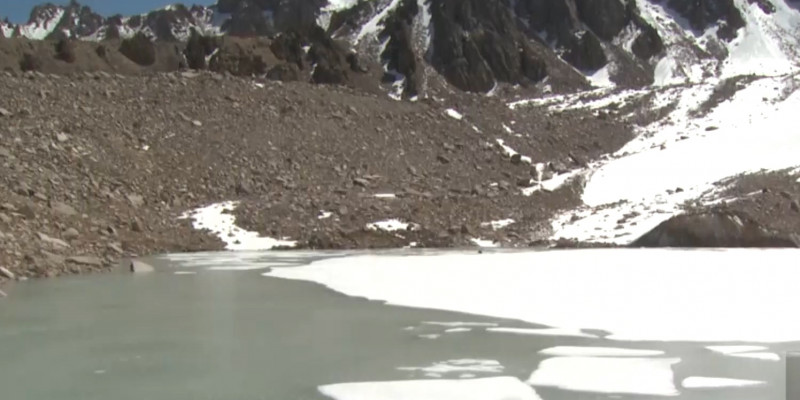 Ледники в горах Северного Тянь-Шаня активно начали таять