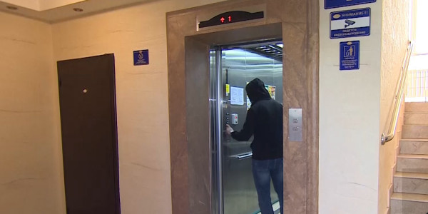 Казахстанцы теперь смогут заменить лифт одного из подъездов дома за счёт государства