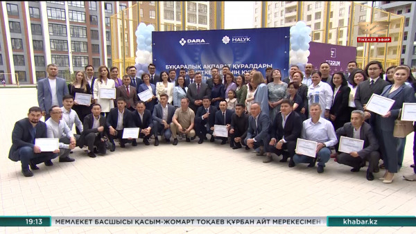 БАҚ қызметкерлерінің күні: экранның арғы жағында әріптестеріміздің есіл еңбегі