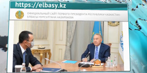 Назарбаев и Ашимбаев обсудили планы работы Сената на предстоящую сессию